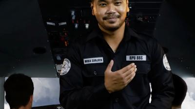 Ranger Wira starts the Tiger Trek adventure